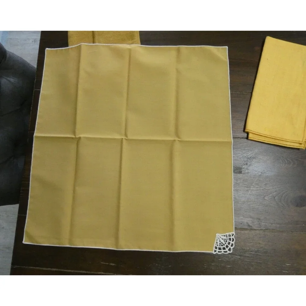 VTG Mixed Lot of 4 Mustard Yellow Cloth Napkins Gimbals Cotton Gauzy Rectangle